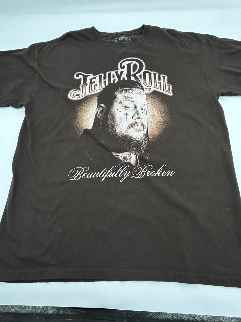 Jelly Roll Beautifully Broken Tee- Shirt size XL